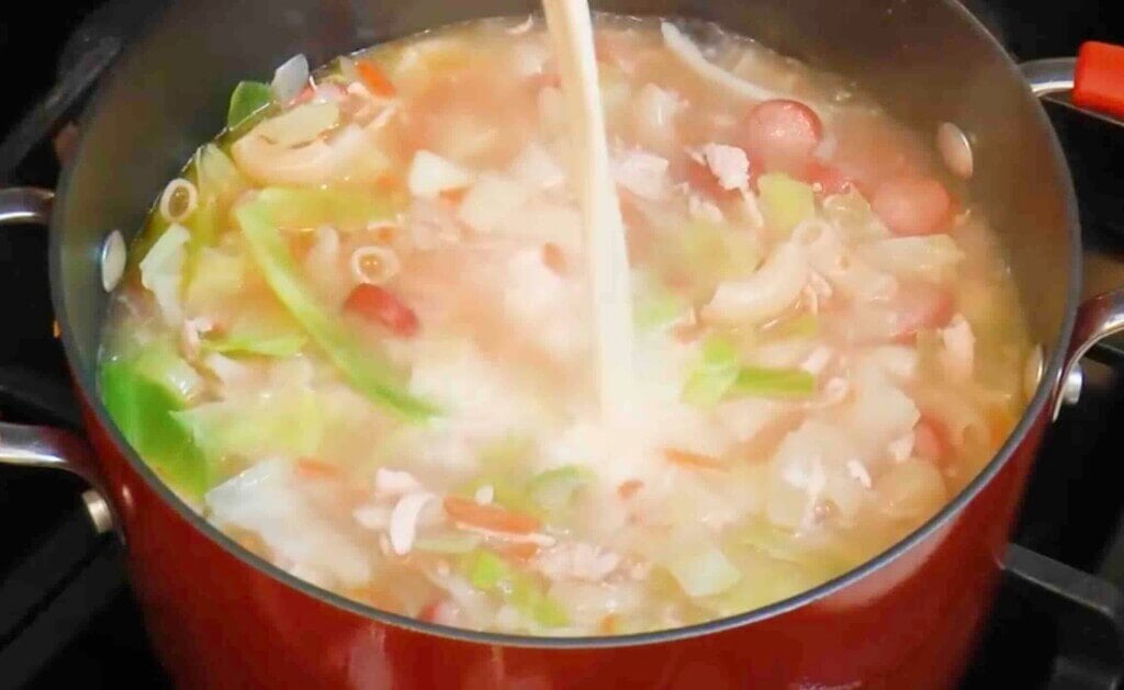 creamy chicken sopas step 4