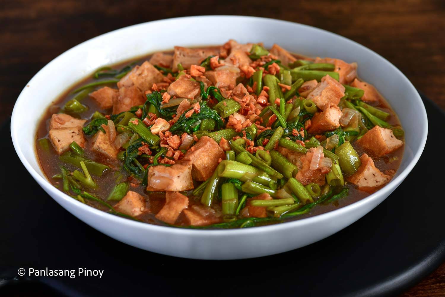 garlic tokwa and kangkong in oyster sauce