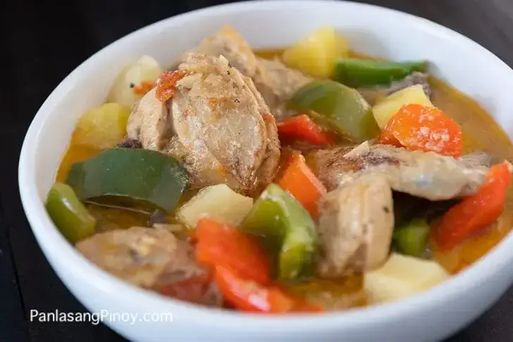 Pininyahang Manok - Pineapple Chicken