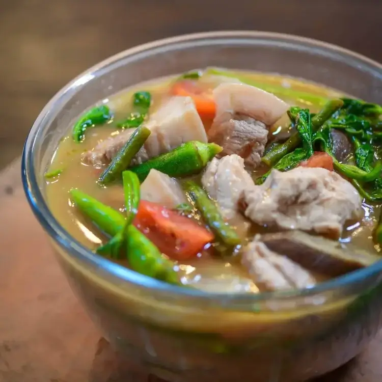 pork and chicken sinigang